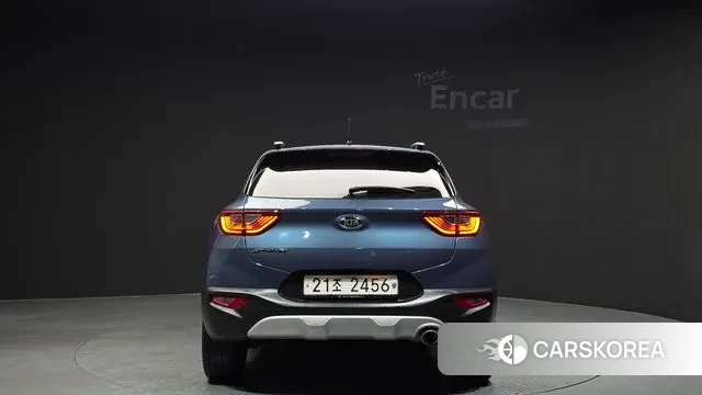 Kia Stonic id 3588216 из Кореи 14