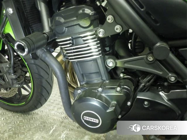 Engine photo