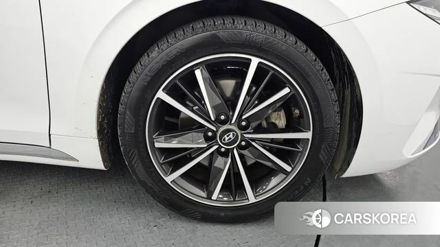 Hyundai The New Grandeur IG id 4383751 из Кореи 26