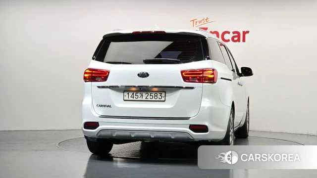 Kia The New Carnival id 4785855 из Кореи 14
