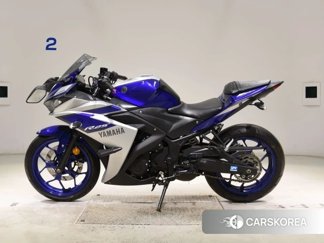 Yamaha YZF-R25 2015 из Японии