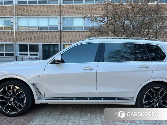 BMW X7 (G07) 2025 Белый из Кореи, фото 6