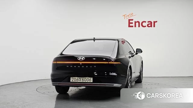 Hyundai Grandeur Hybrid (GN7) id 4500055 из Кореи 14