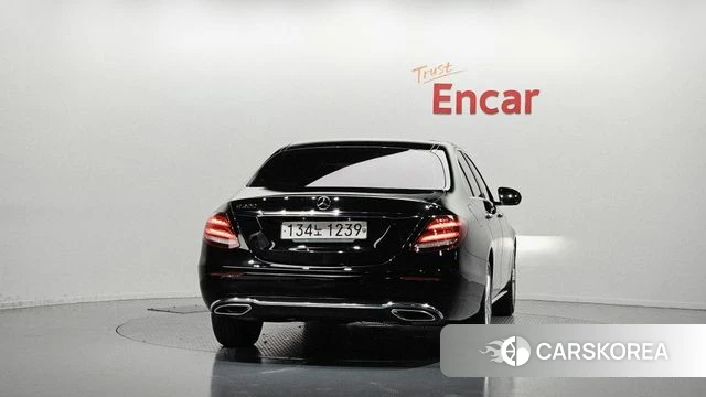 Mercedes-Benz E-Class W213 id 4907758 из Кореи 25