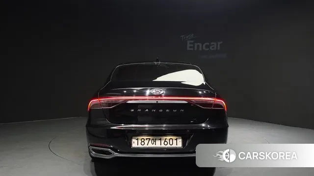 Hyundai The New Grandeur IG id 3033080 из Кореи 14