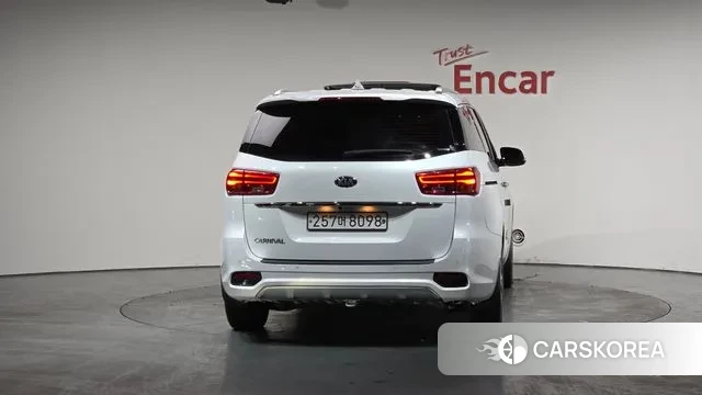 Kia The New Carnival id 3666527 из Кореи 14