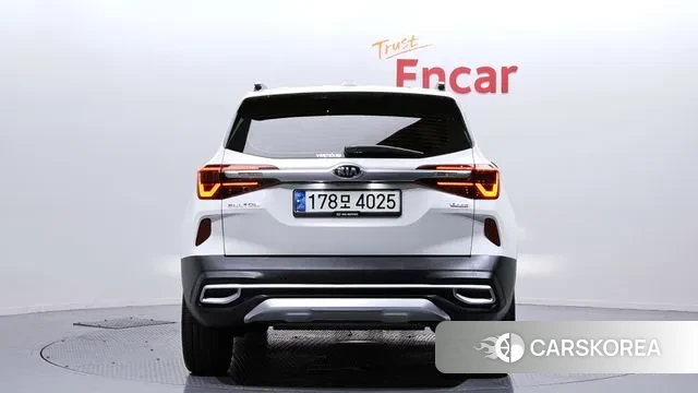 Kia Seltos id 3111921 из Кореи 14