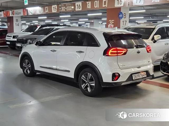 Kia The New Niro id 3422702 из Кореи 14
