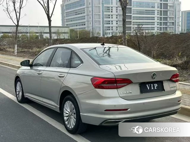 Volkswagen Lavida 2018 Шампань из Китая, фото 4