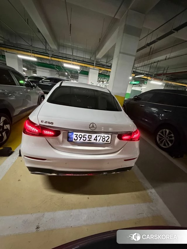 Mercedes-Benz E-Class W213 2023 Белый из Кореи, фото 4