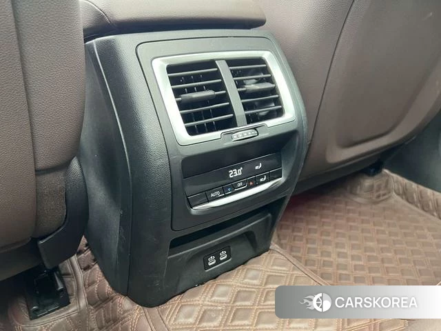 BMW X3 id 4298037 из Китая 8