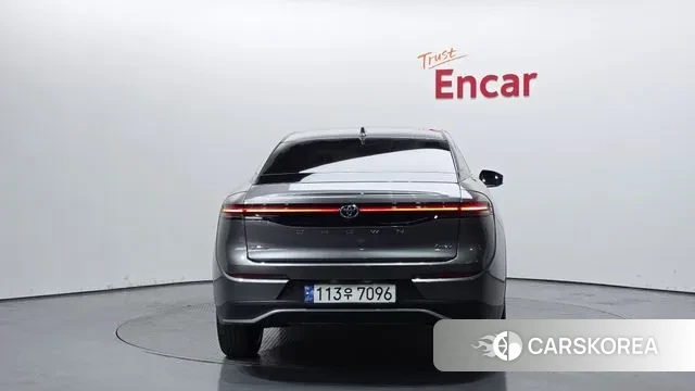 Toyota Crown Crossover id 3560504 из Кореи 14