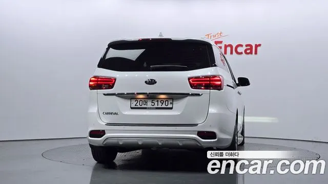 Kia The New Carnival id 2702830 из Кореи 14