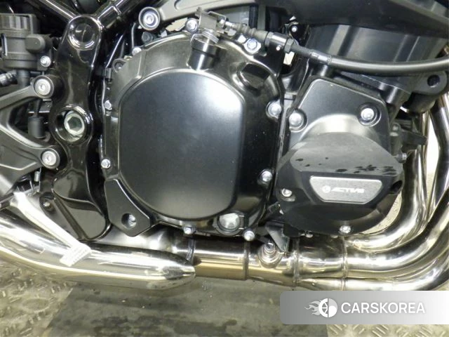 Engine photo