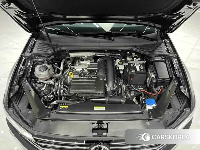 Volkswagen Magotan id 4276627 из Китая 13