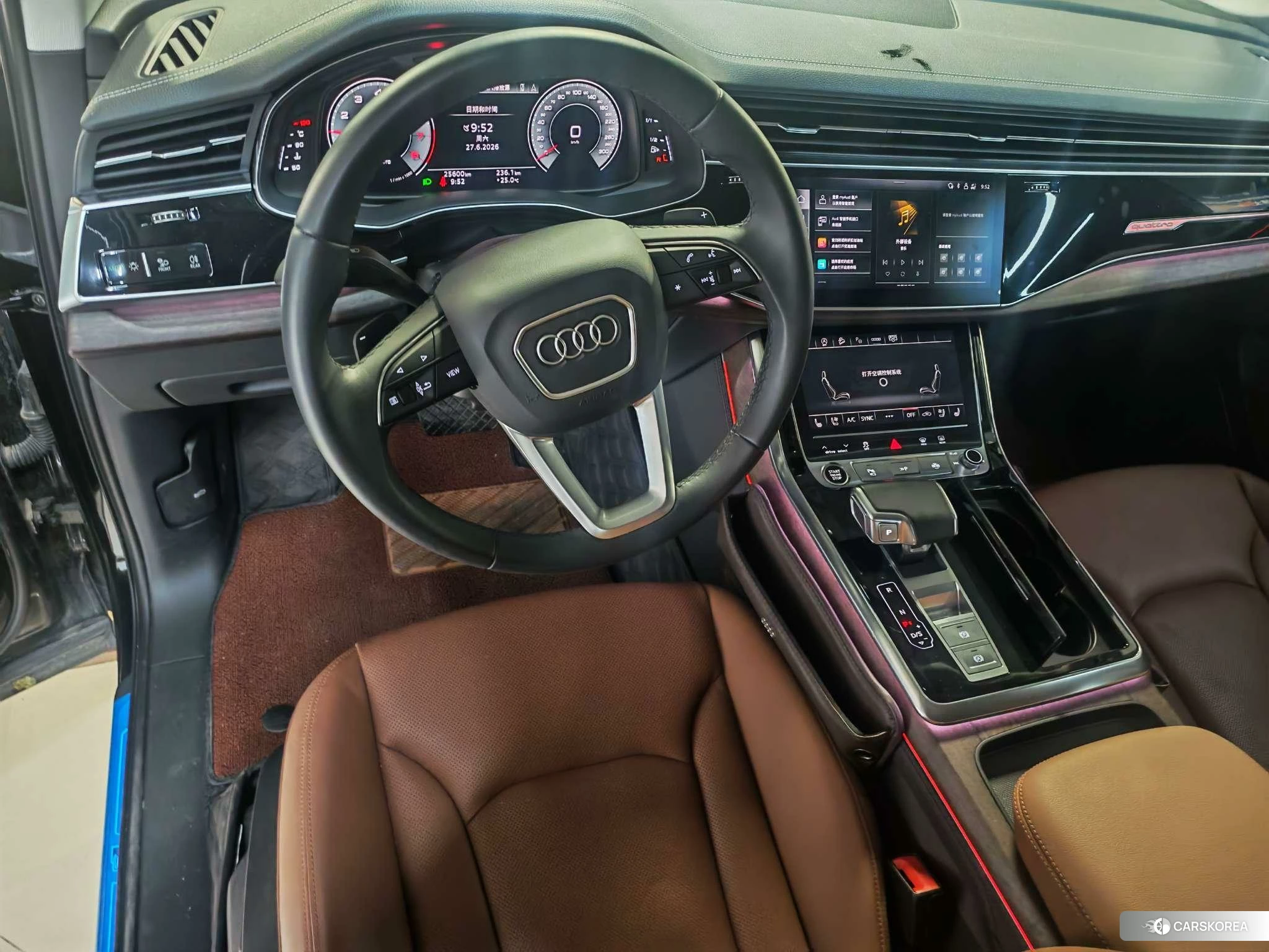 Audi Q7 2022 Черный из Китая, фото 4