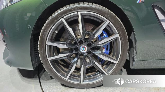 BMW 8 Series (G15) id 4475389 из Кореи 32
