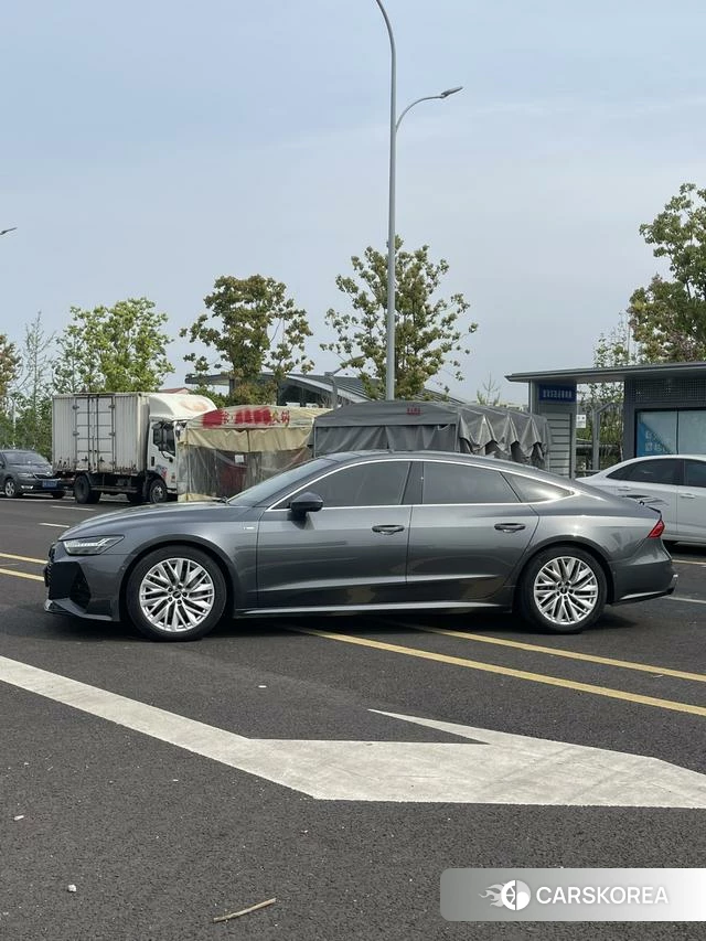 Audi A7 id 4272753 из Китая 11