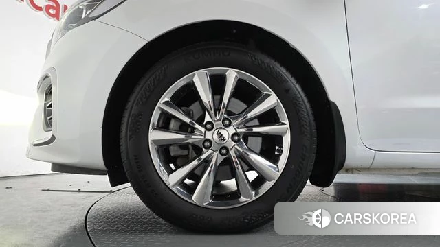 Kia The New Carnival id 4180055 из Кореи 14