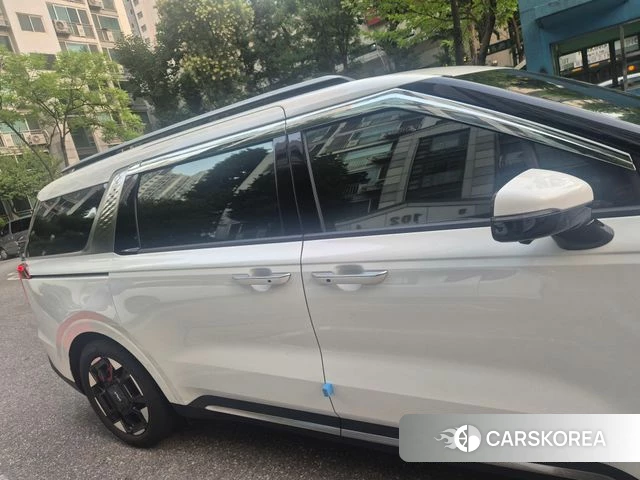Kia The New Carnival 4th Generation 2025 Белый из Кореи, фото 4