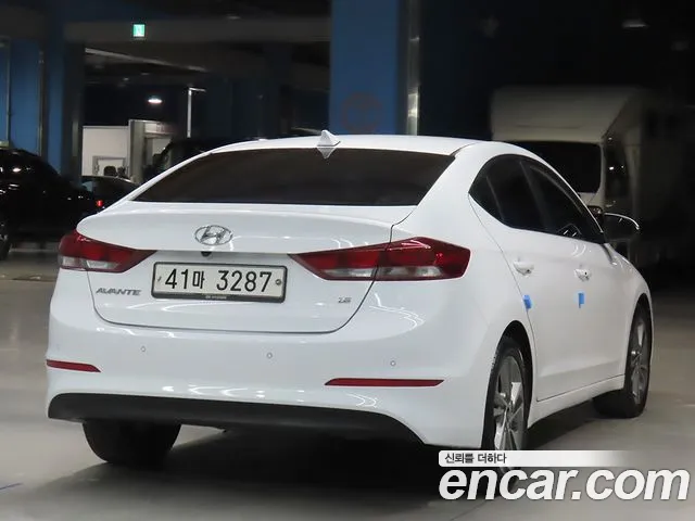 Hyundai Avante AD id 2692734 из Кореи 14