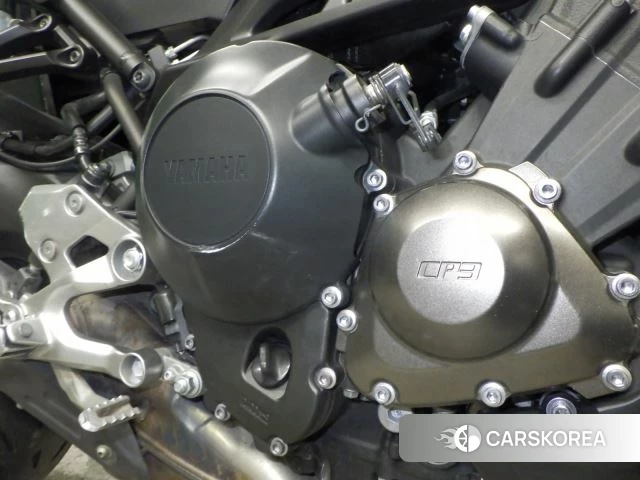 Engine photo