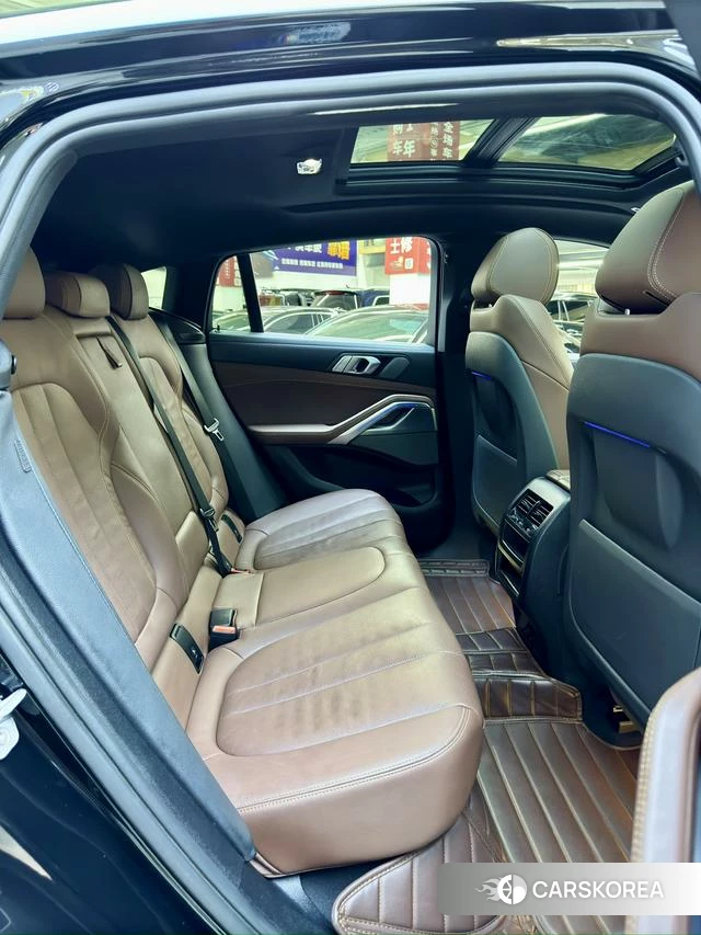 BMW X6 id 4291177 из Китая 9