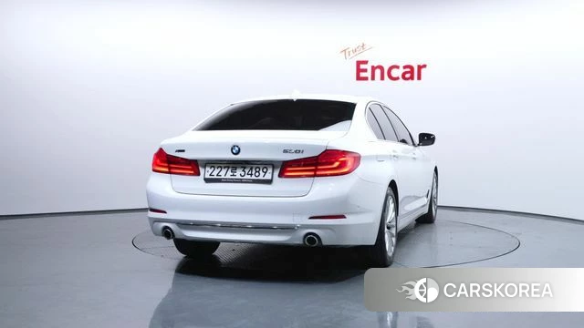 BMW 5 Series (G30) id 4384367 из Кореи 29