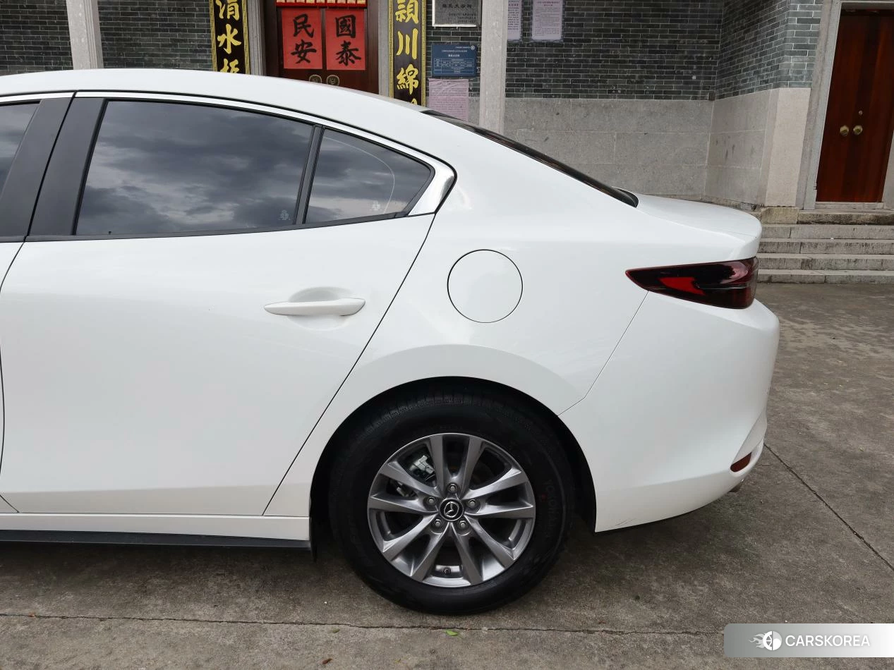 Mazda 3 id 4498893 из Китая 22