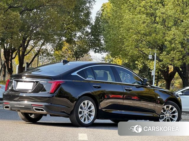 Cadillac CT5 id 4254568 из Китая 14