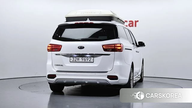 Kia The New Carnival id 4672391 из Кореи 14