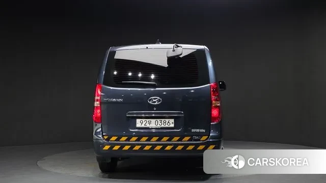 Hyundai The New Grand Starex id 3000374 из Кореи 14