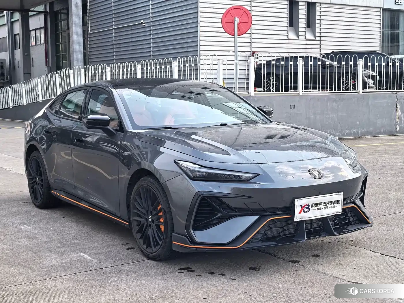 Chang'an Changan UNI-V id 4583618 из Китая 12