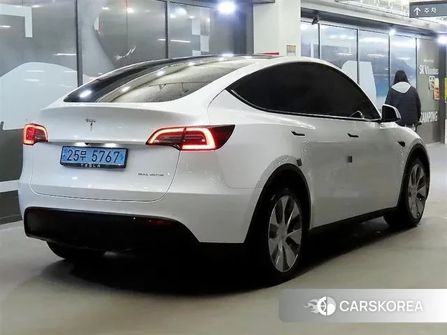 Tesla Model Y id 3473422 из Кореи 14