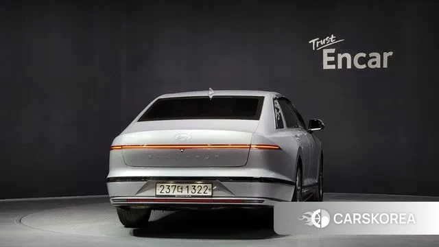 Hyundai Grandeur (GN7) id 3472220 из Кореи 14