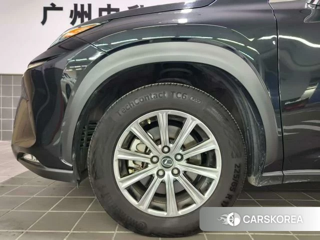 Lexus NX id 4279403 из Китая 16