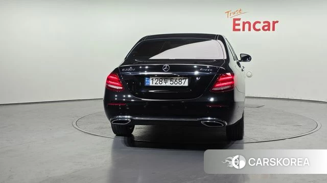 Mercedes-Benz E-Class W213 id 3942770 из Кореи 14