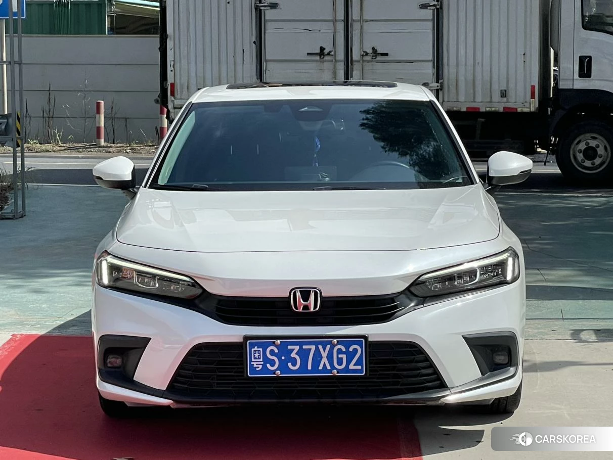 Honda Civic 2022 Белый из Китая, фото 4