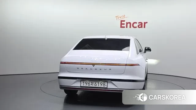 Hyundai Grandeur (GN7) id 3110146 из Кореи 14