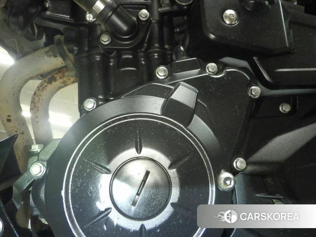 Engine photo