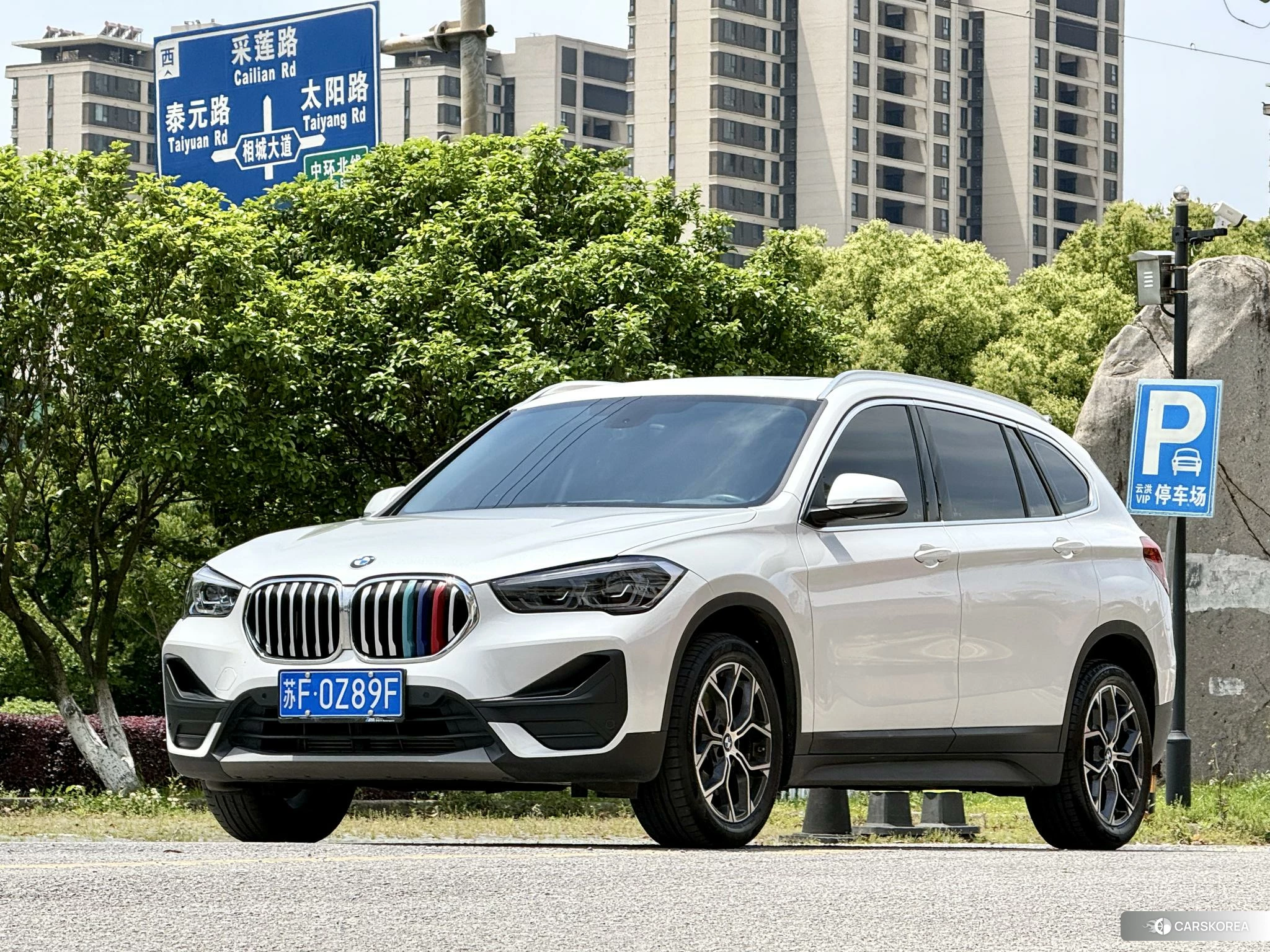 BMW X1 id 4452246 из Китая 10