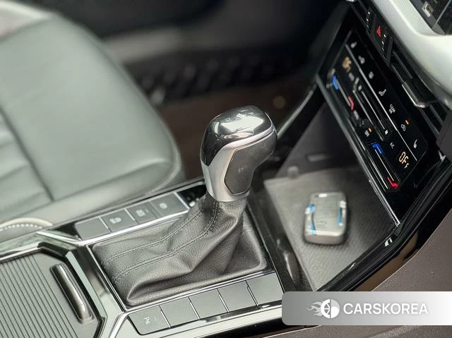 Volkswagen Passat id 4274268 из Китая 7