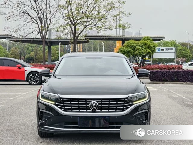 Volkswagen Passat id 4263119 из Китая 17