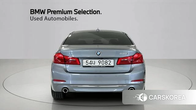 BMW 5 Series (G30) id 4362969 из Кореи 14