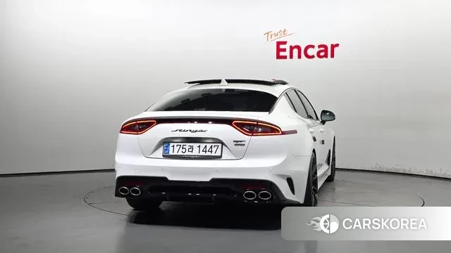 Kia Stinger id 3013336 из Кореи 14