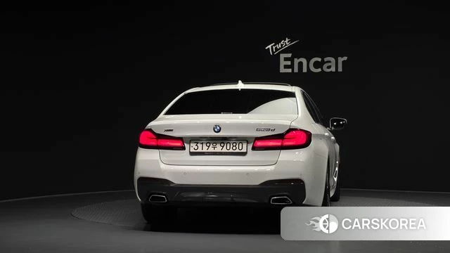 BMW 5 Series (G30) id 4726028 из Кореи 25