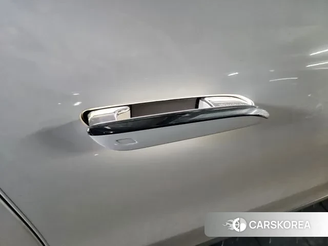 Mercedes-Benz EQS V297 2023 Белый из Кореи, фото 4