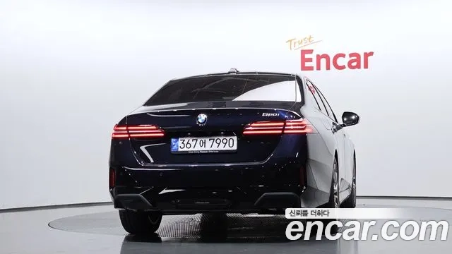 BMW 5 Series (G60) id 2948869 из Кореи 14