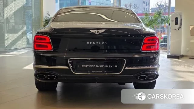 Bentley Flying Spur 3rd Generation 2024 Темно-зеленый из Кореи, фото 4