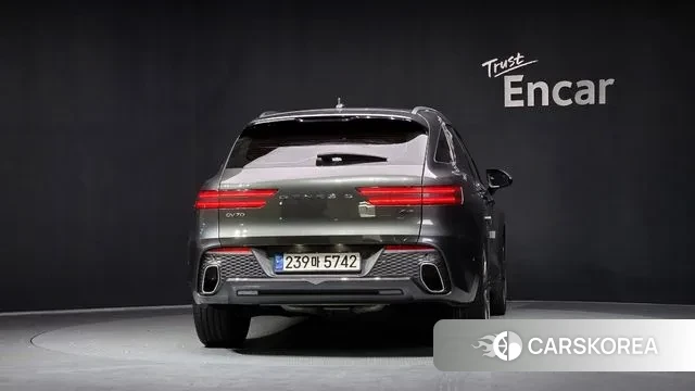 Genesis GV70 id 3676454 из Кореи 14